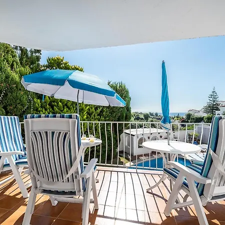 Chimenea With Pool And Lovely Garden *