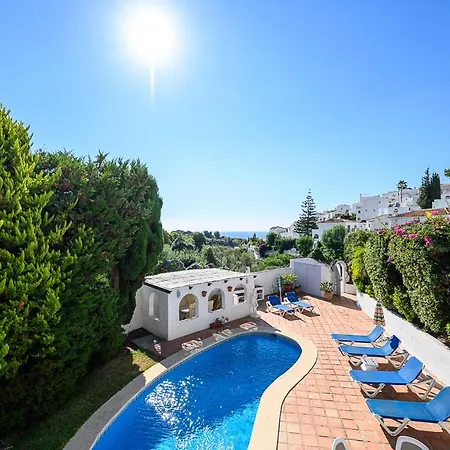 Chimenea With Pool And Lovely Garden Villa