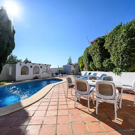 Villa Chimenea With Pool And Lovely Garden *